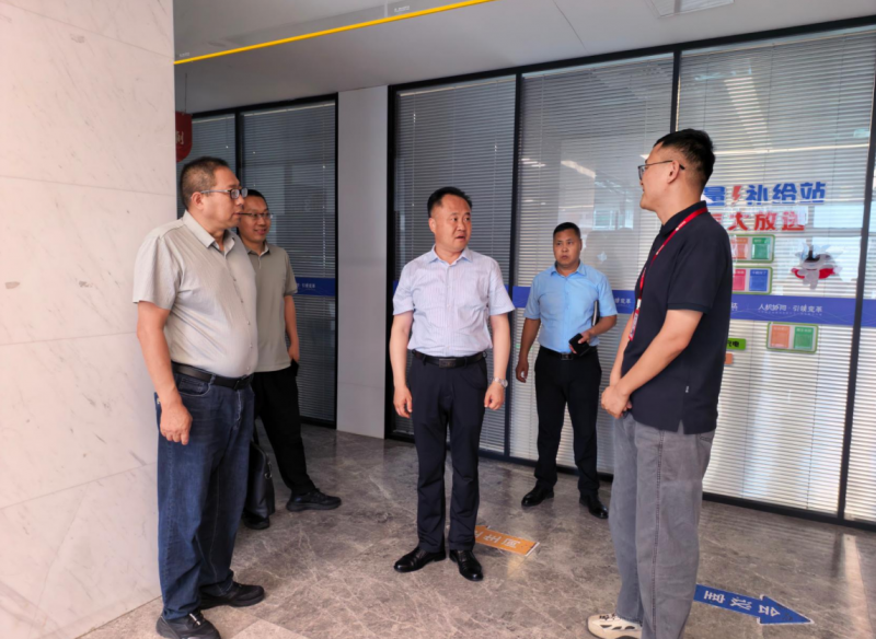 日出水了啊快点使劲动态图