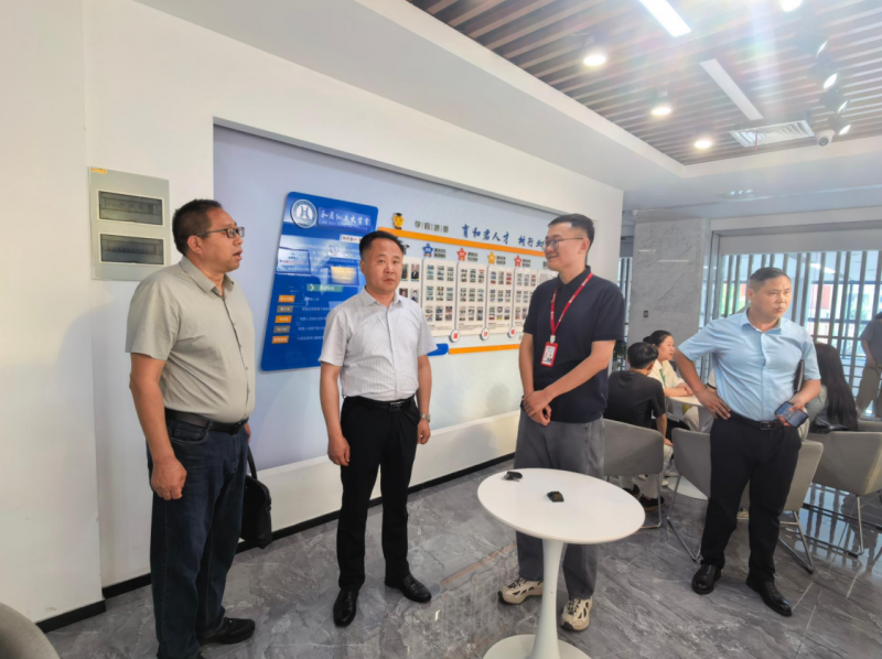 日出水了啊快点使劲动态图
